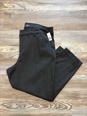 Old Navy Gray High Rise Pixie Skinny Ankle Pants 20 NWT